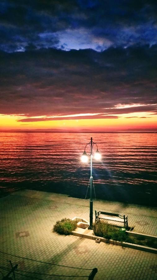 Golden Sunset Beach Apartment Skala Kallirakhis Exterior photo